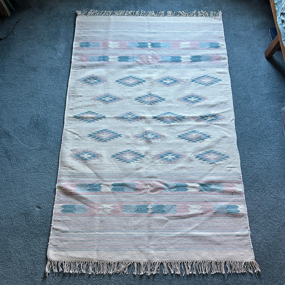 Vintage 100% Wool Handwoven Rug Pastel Tone Fringe Southwestern 47x73